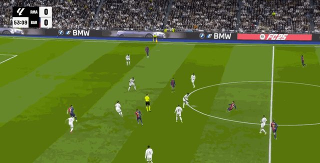 1729978813666026142.gif 0-1莱万.gif